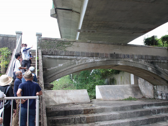 本河内低部ダム放水路橋